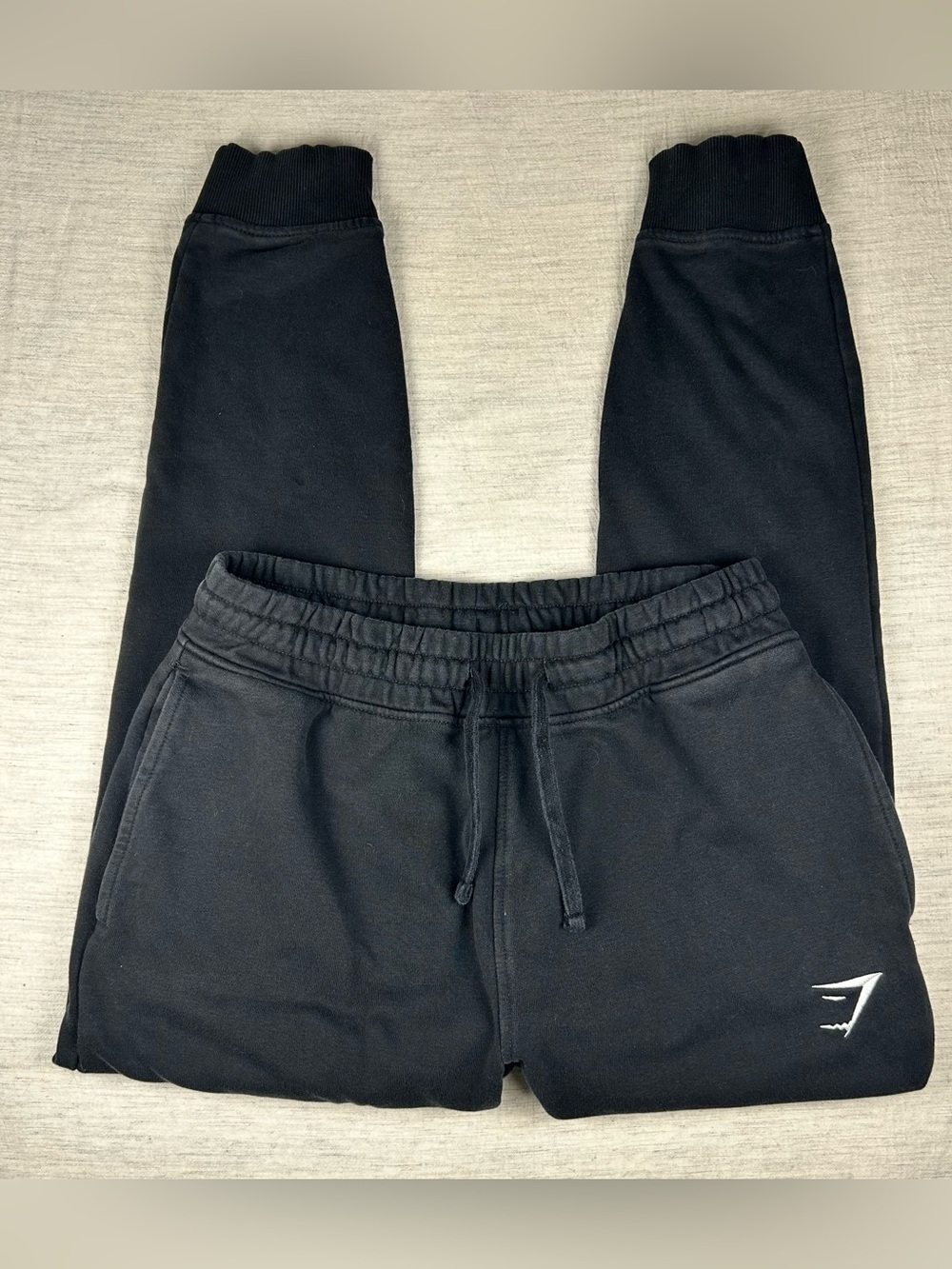 Gymshark Women’s Black Fleece Jogger Sweatpants Size Small